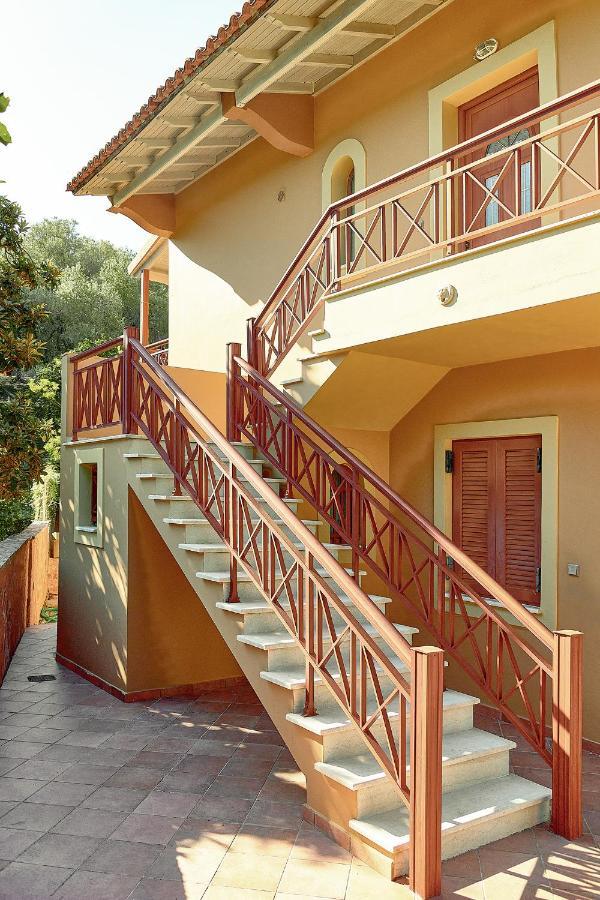 Areti'S Apartment Agios Georgios Pagon Exterior foto
